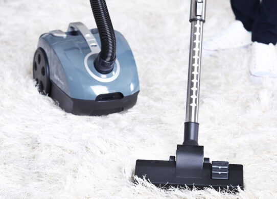 6 Benefits of Using Canister Vacuums