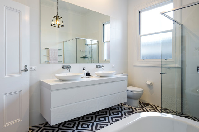 Find the bathroom mirror right for your home