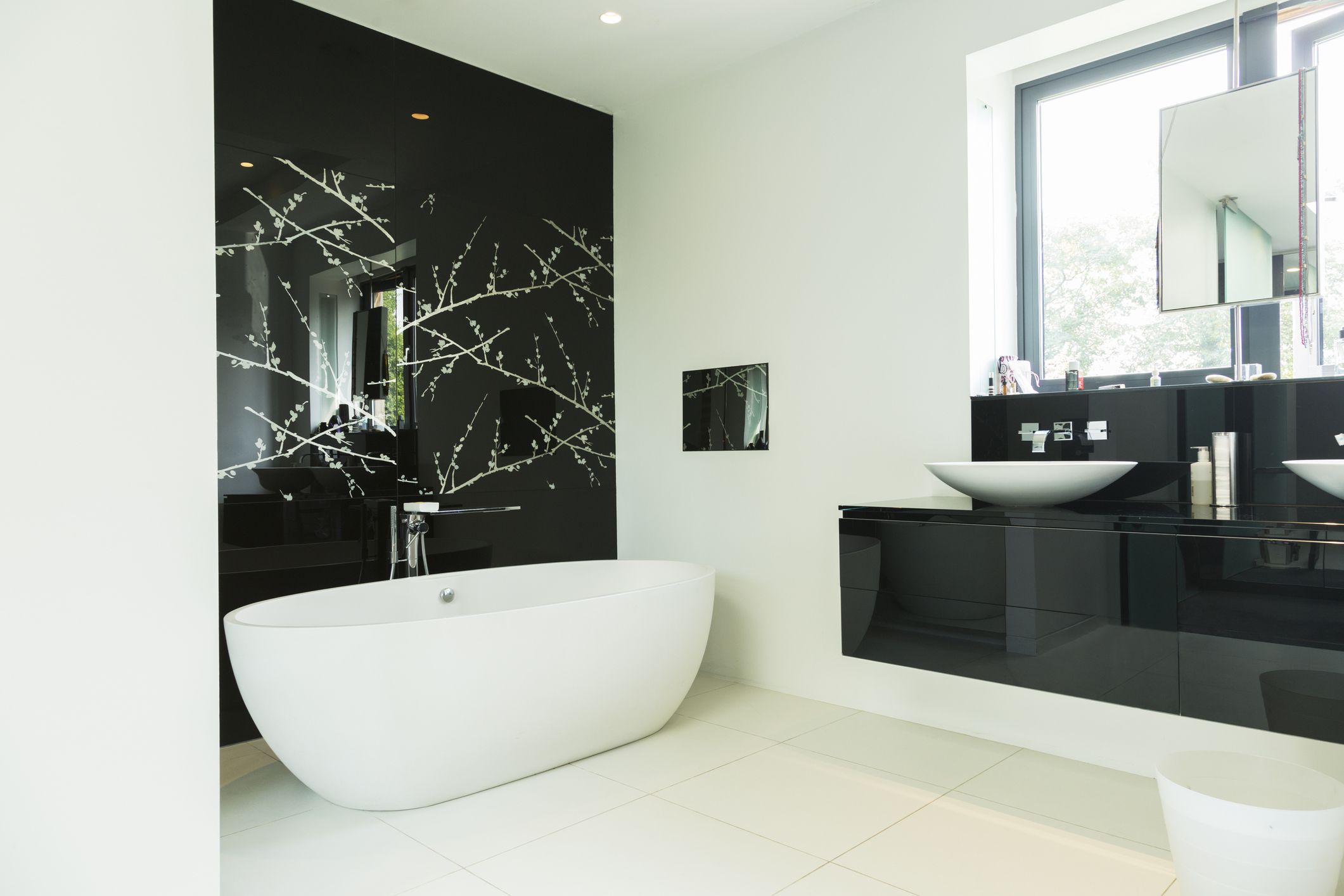 Top 12 best bathroom wall decoration ideas to see
